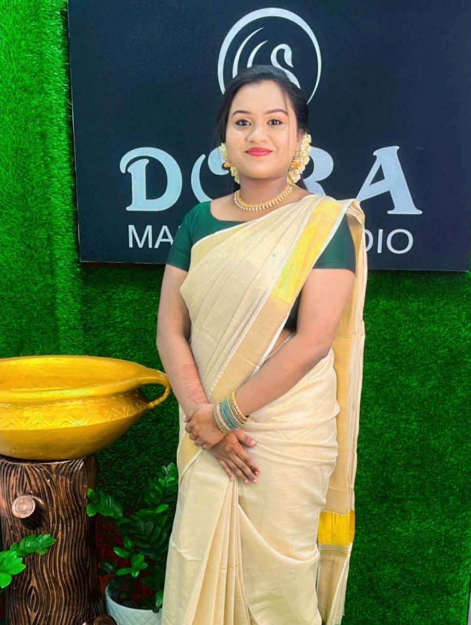 DORAA FAMILY SALON KOOTHATTUKULAM